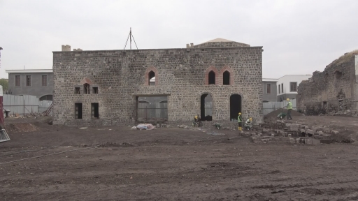 Diyarbakır'da tarihi yapıda su kuyusu ve künkler bulundu - İhlas Haber  Ajansı A.Ş. Video Arşiv Sitesi